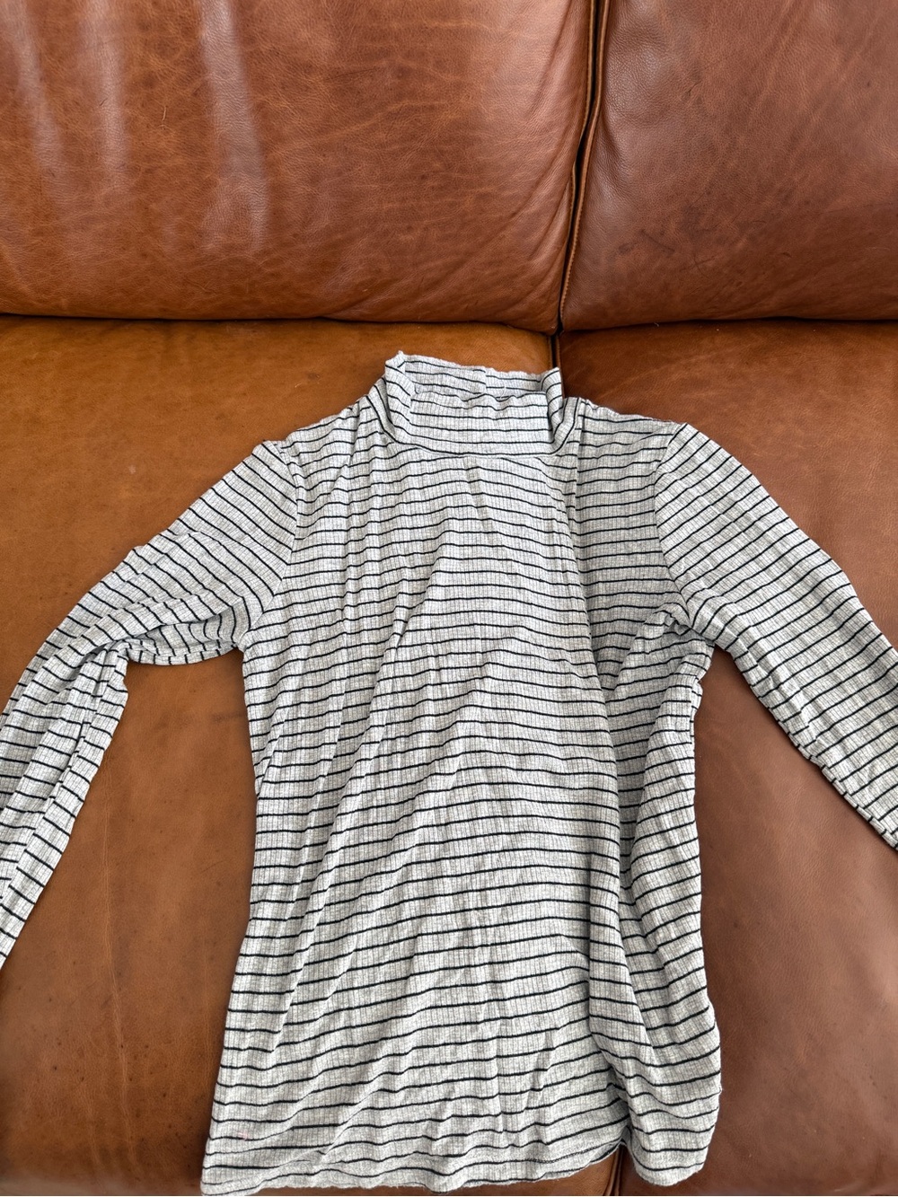 Long Sleeve Striped Mock Neck Top - White/Black